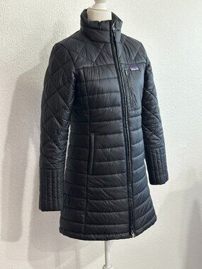 Patagonia Women’s Small Black Quilted Insulated Coat Long Puffer Jacket Recycled